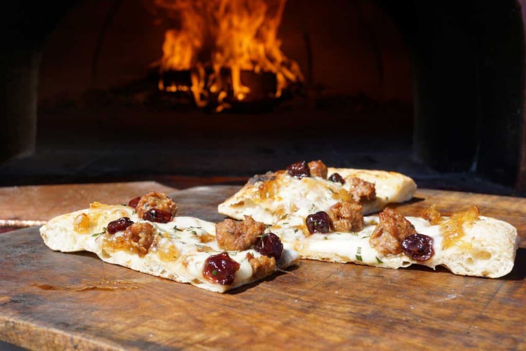 Sweet Onion Marmalade Pizza